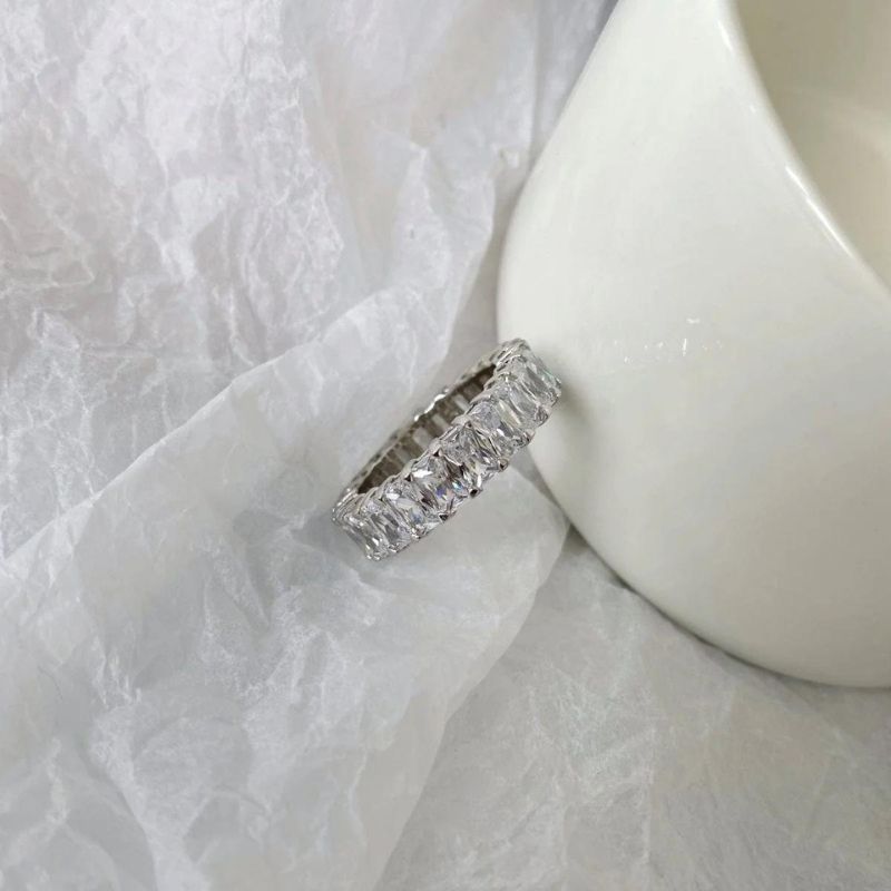 Sarina-Ereignis-Ring