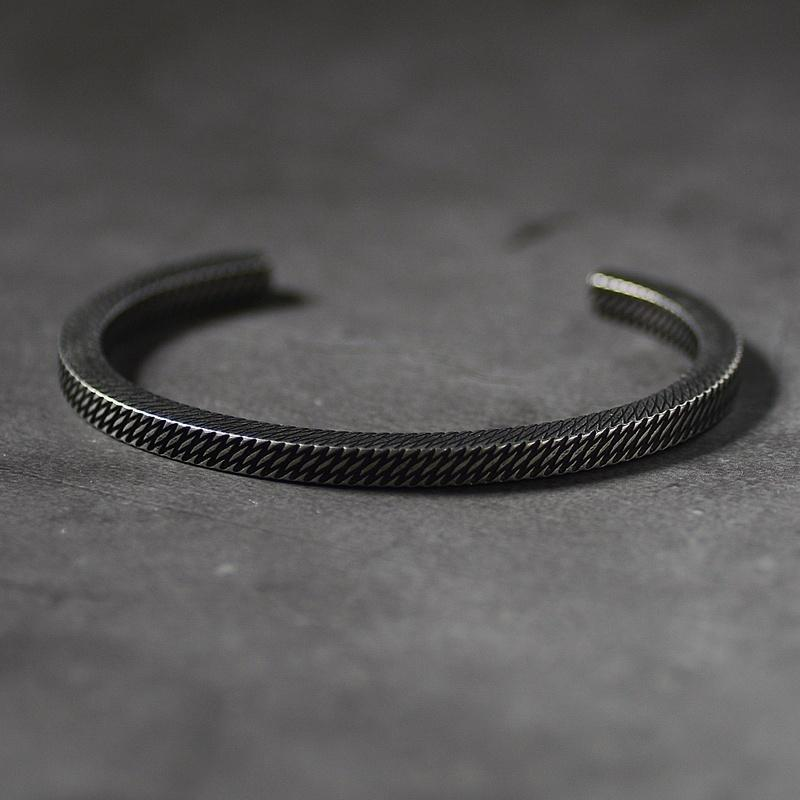 Lucas Minimalistisches Armband