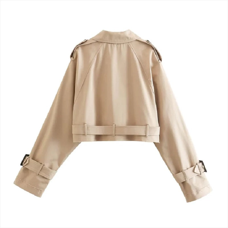 Loraine Jacke