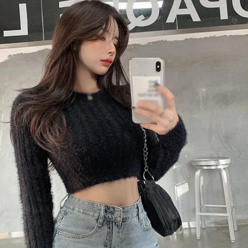 Yekatarina Crop Top