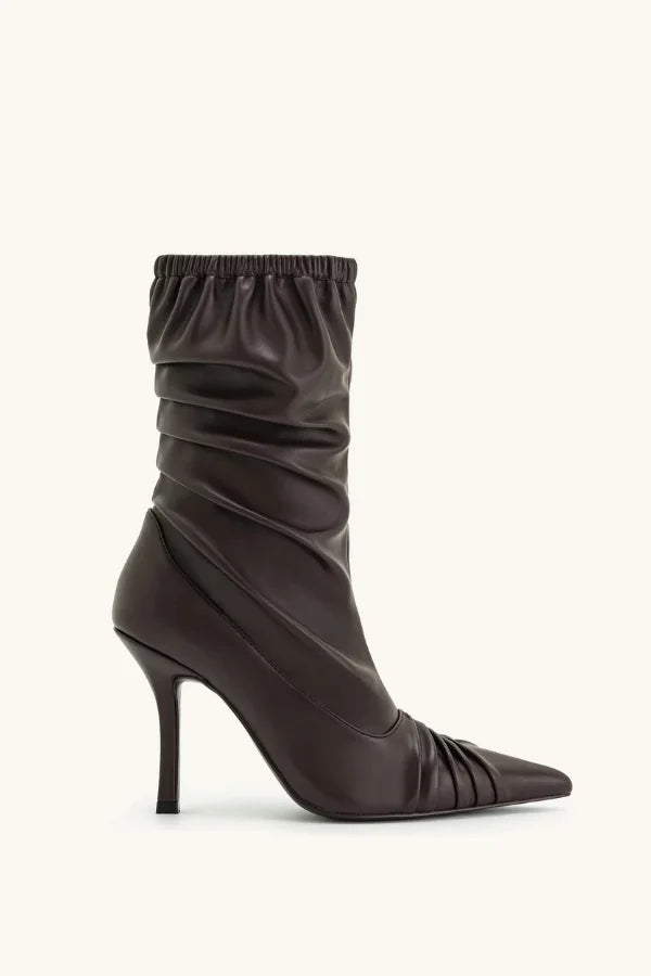 Sumi Stiefeletten